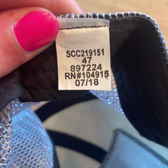 Womens hat - Picture 7 of 7